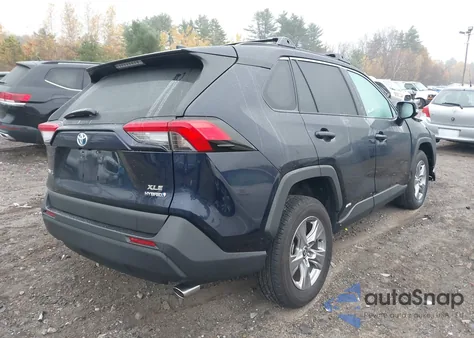 2024 Toyota Rav4 Hybrid Xle z USA, uszkodzony, nr VIN 4T3RWRFV8RU143607